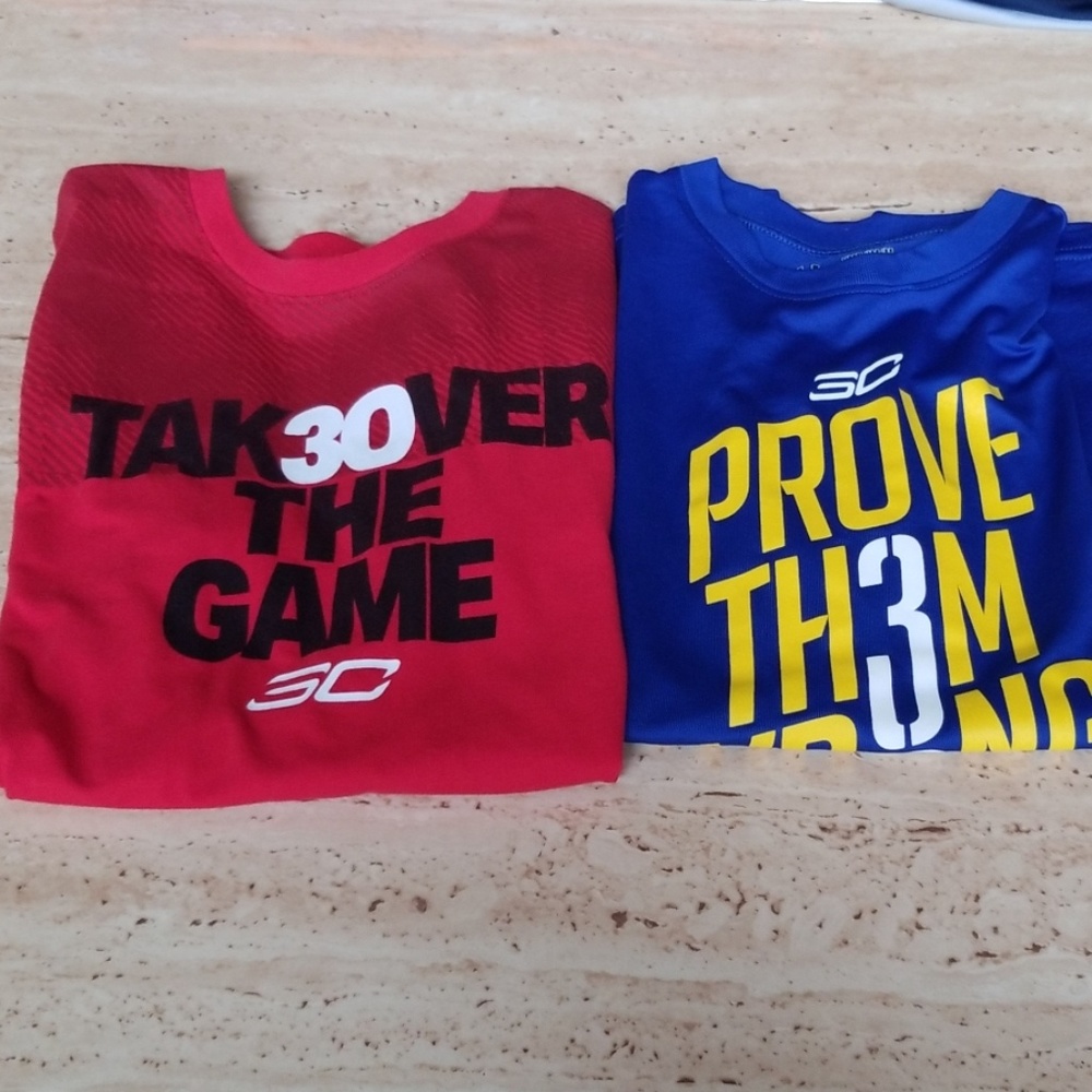 2 Steph Curry Under Armour shirts